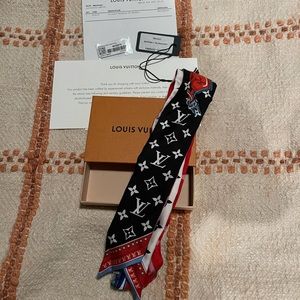 Louis Vuitton Bandeau Ultimate Monogram ❤️